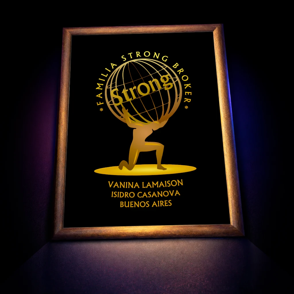 Strong Broker presenta su nuevo concepto: Familia Strong